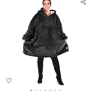 Oversized hoodie blanket sweatshirt.